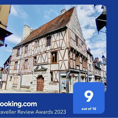 2 Pieces Totalement Renove Au Coeur De Bourges 아파트 외부 사진